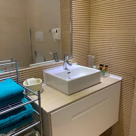 Apartment Diamond Rin Grand Bucharest